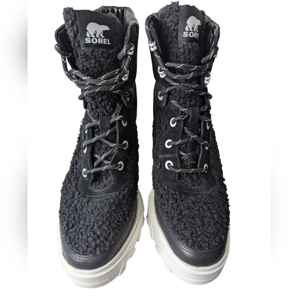 Sorel Women's Brex Heel Cozy Lace Boot...Size 9.5